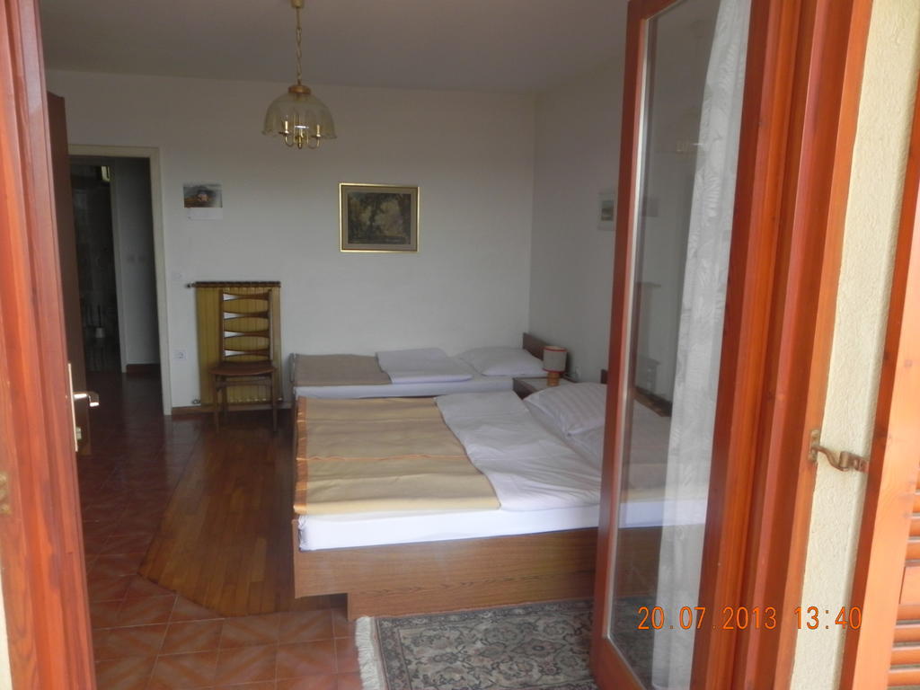 Rooms And Apartments Roza Portorož Exterior foto
